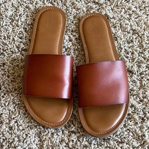 Brown sandals 👡